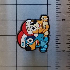 NEW Bluey Show Bluey and Bingo with Santa Hats Croc Shoe Charm